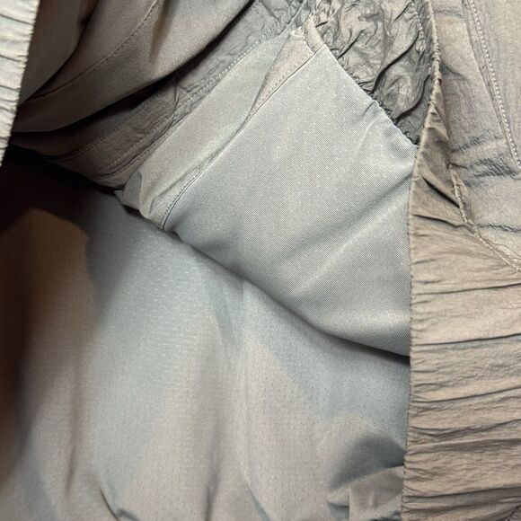 Lululemon Color Block Nylon Collared Jacket Retro Army Green/Black Size M NWT - Picture 7 of 10